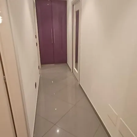 Robby's *
